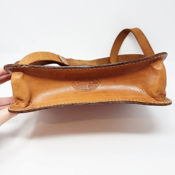 Tooled leather purse - Picture 4 of 7